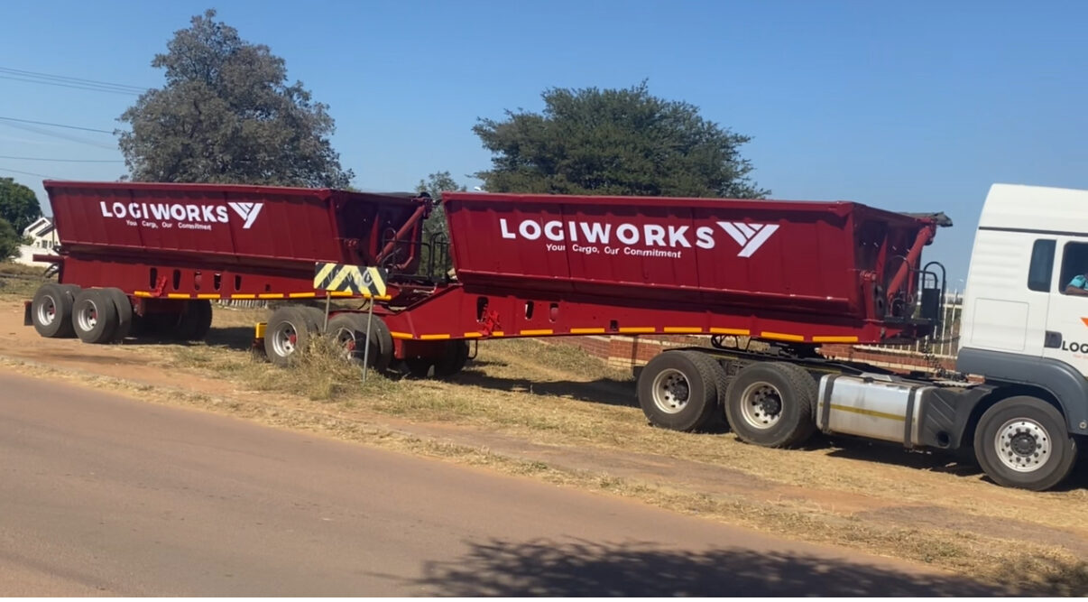 LogiWorks side tipper trailers